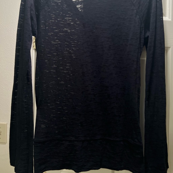 Long sleeve top - Picture 2 of 3